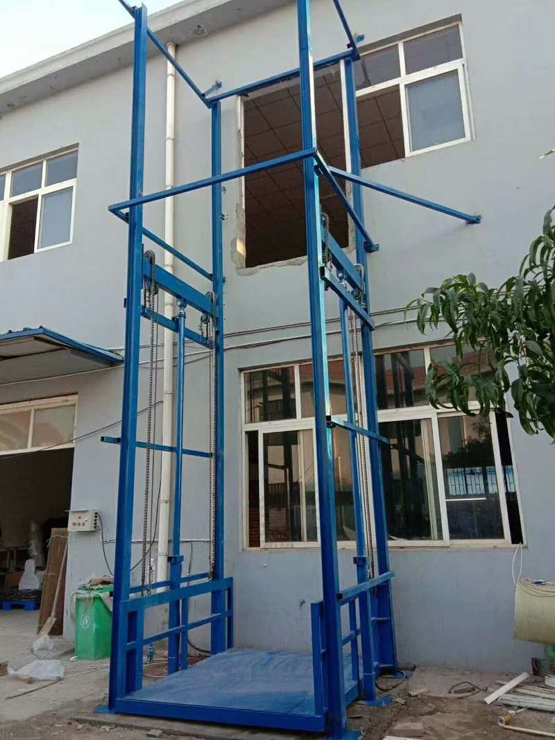 鄂州简易小型货梯